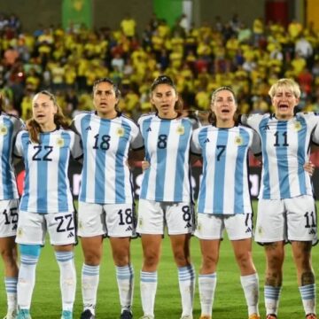 Las chicas sólo quieren jugar al fútbol